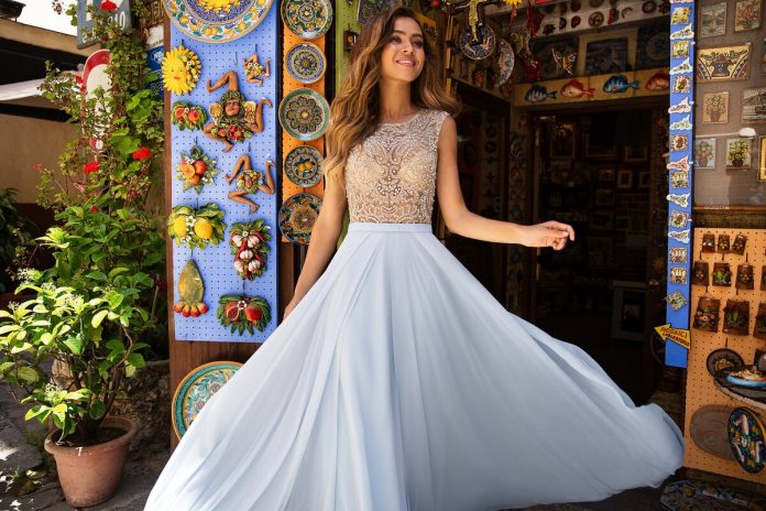 Top 10 Homecoming Dresses 2023 That Will Make You Stand Out