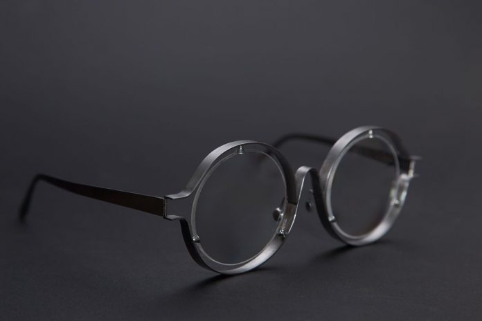 Explore Unique Mens Glasses Styles That Make A Statement